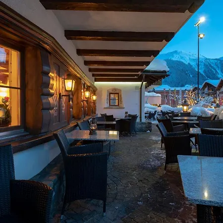Otel Alpina 4*