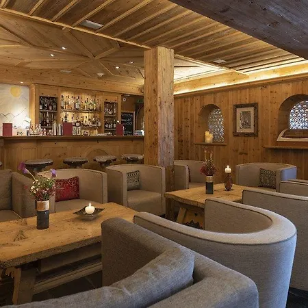 Alpina Otel 4*