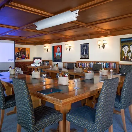 Alpina Otel 4*