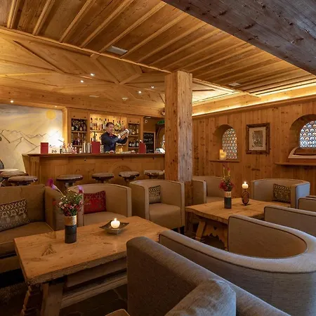 Alpina 4* Klosters