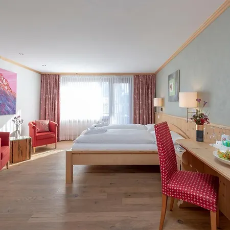 Otel Alpina Klosters