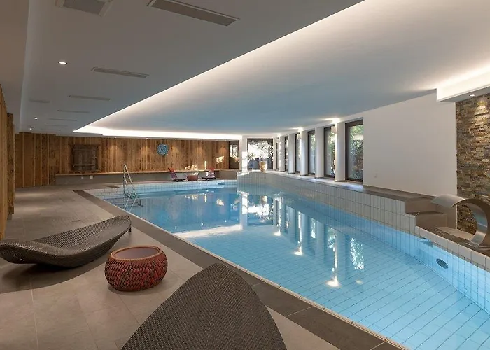 Alpina 4* Klosters-Serneus