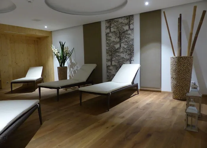 Alpina 4* Klosters-Serneus