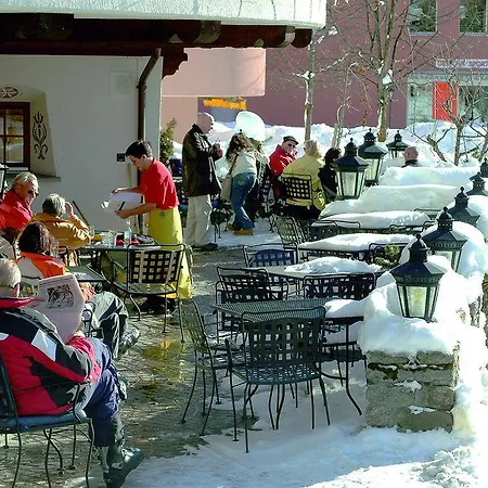Alpina Hotel