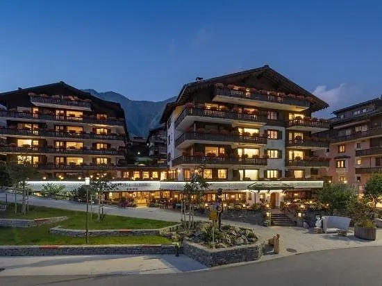 Otel Alpina 4*